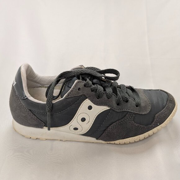 Saucony Bullet Women's Size 6 Low Sneakers Gray & White 1943-155 - Picture 1 of 8